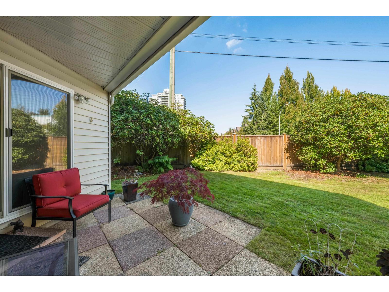 1 14820 100 AVENUE, Surrey