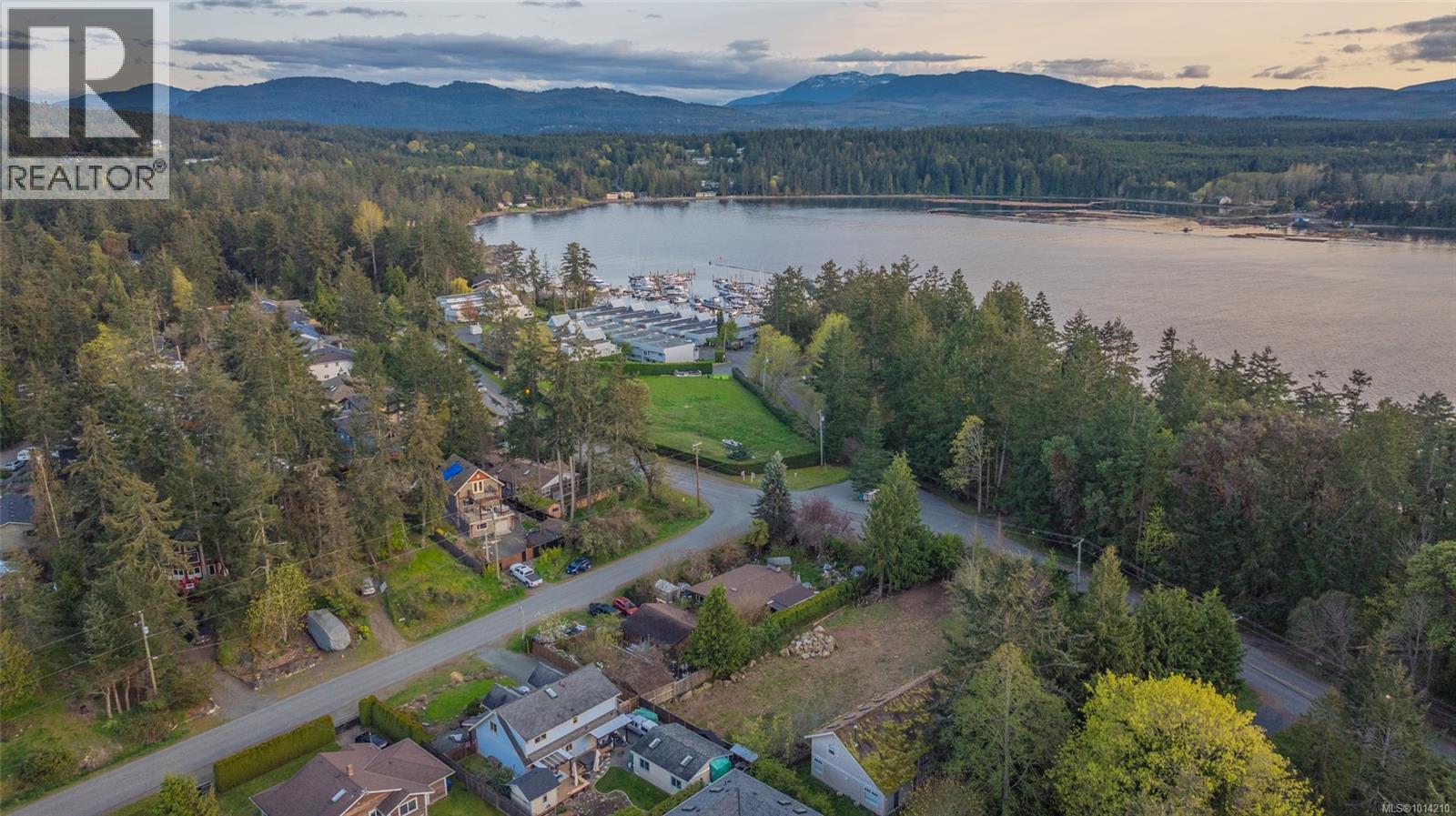 1530 Marina Way, Nanoose Bay