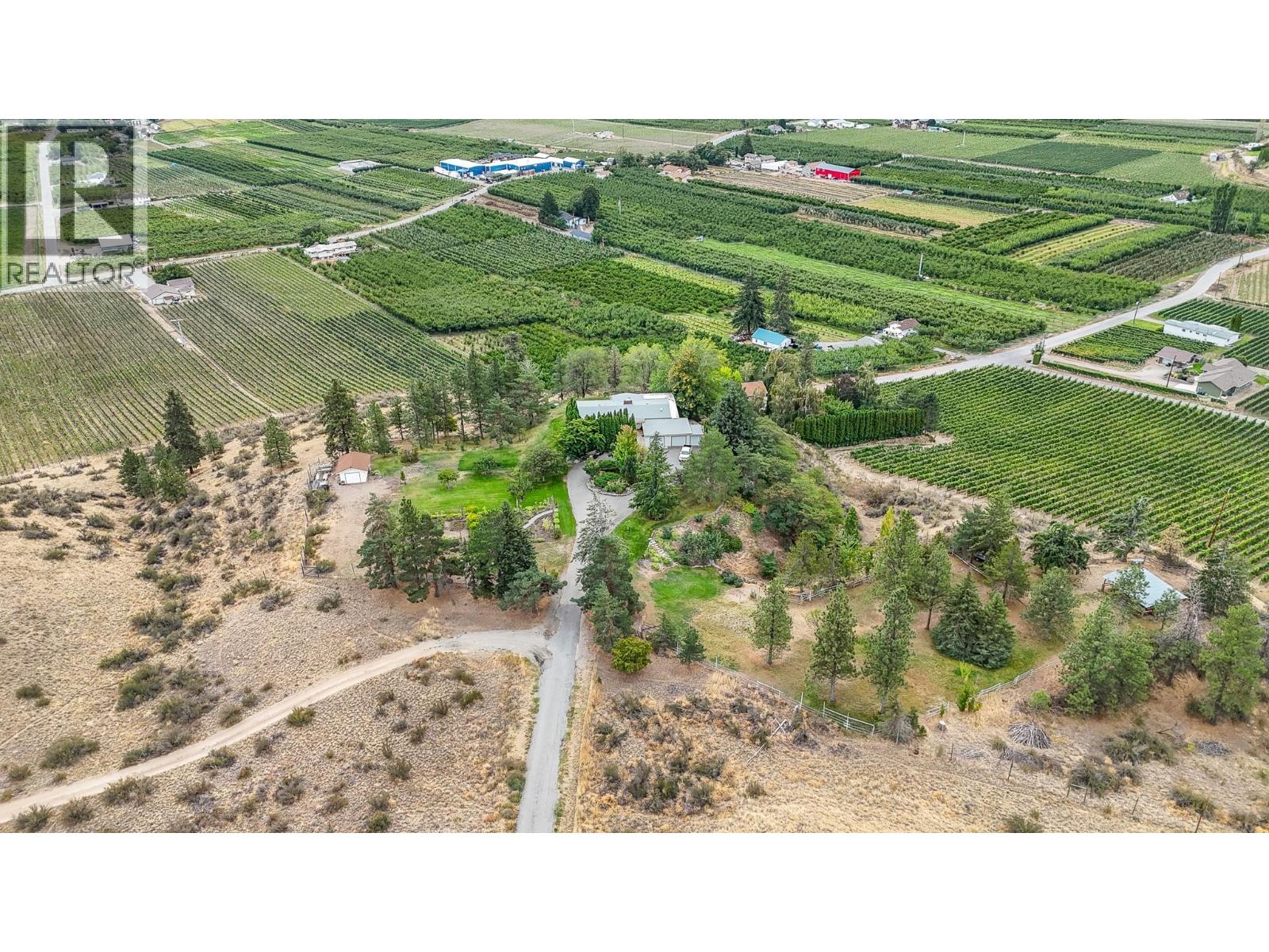 101 Knippelberg Road, Oliver