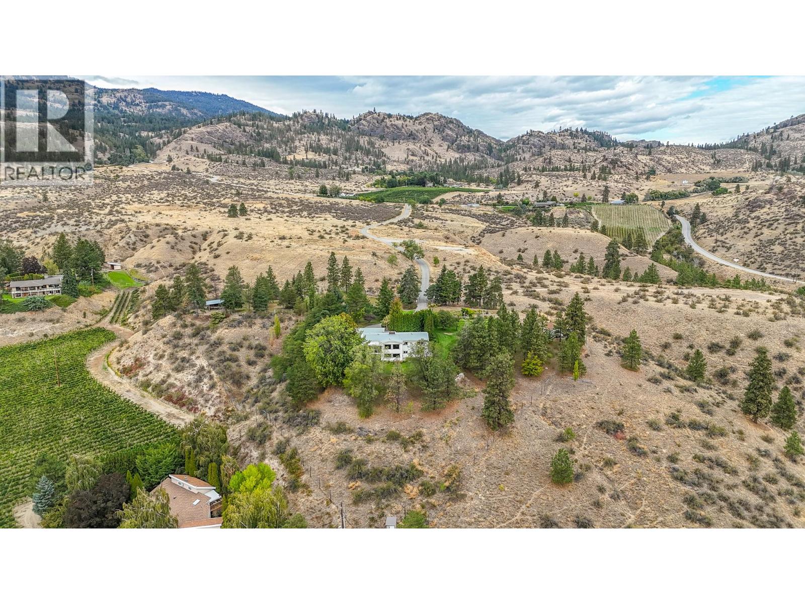 101 Knippelberg Road, Oliver