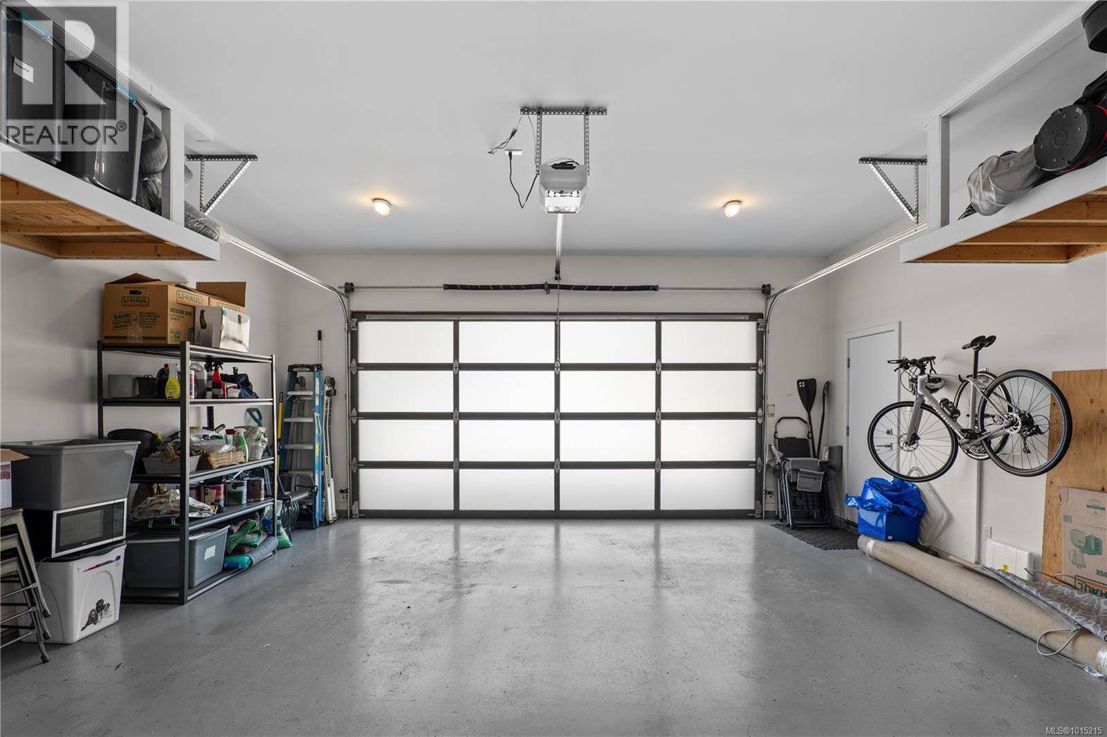  10383 Allbay Road, Sidney