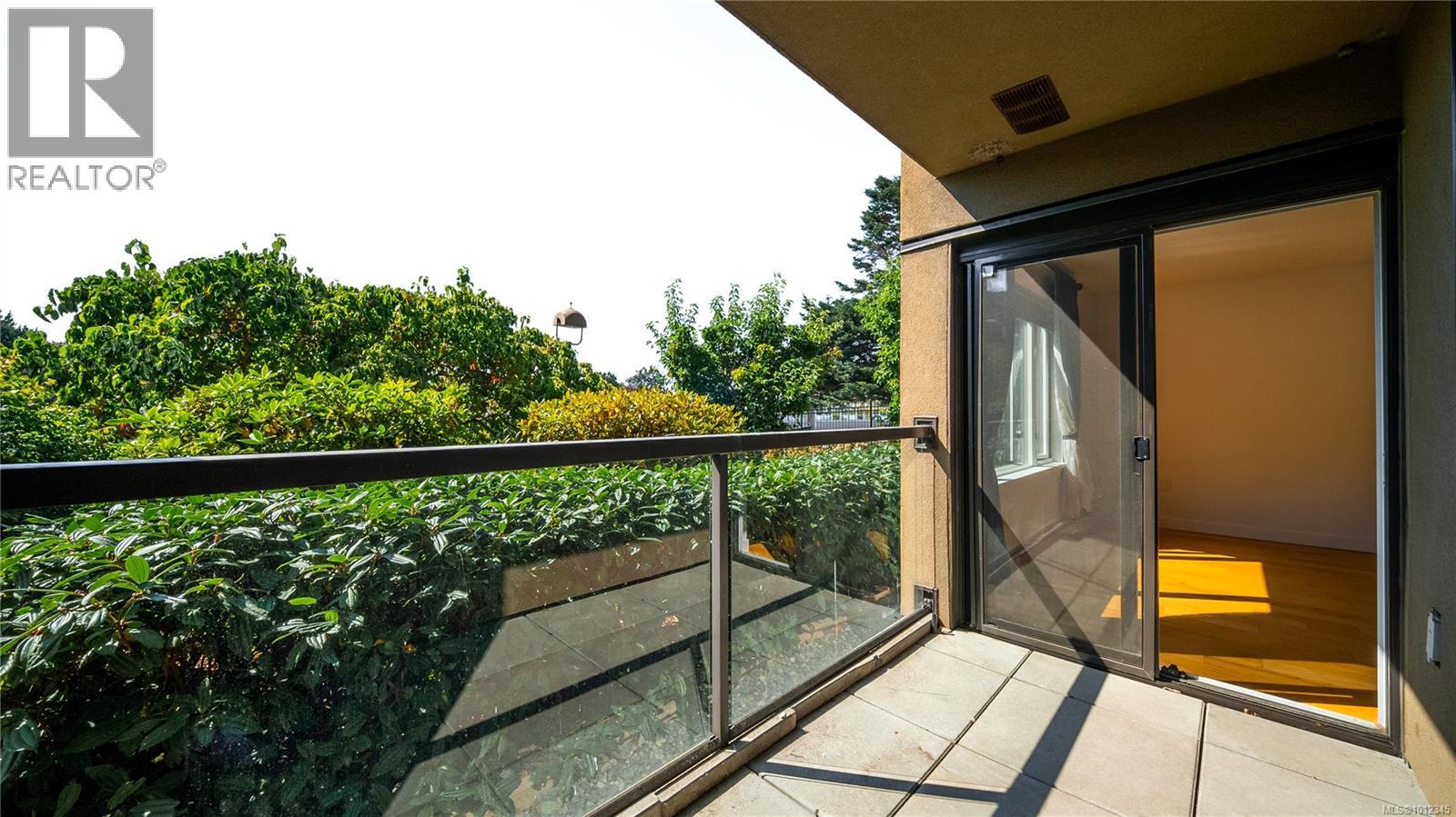 108 103 Gorge Road East, Victoria