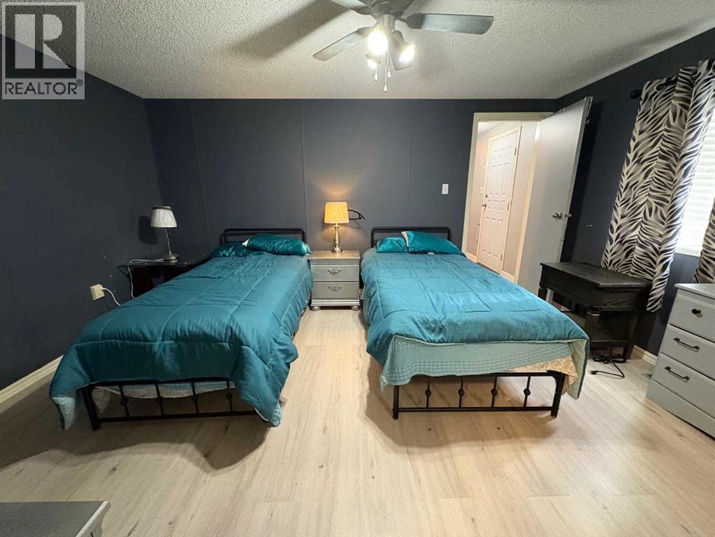 33 Parkside Drive, Red Deer