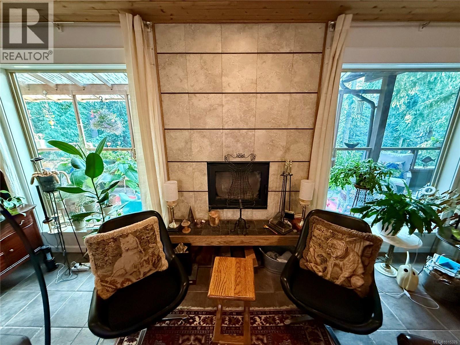 2623 Yardarm Rd, Pender Island