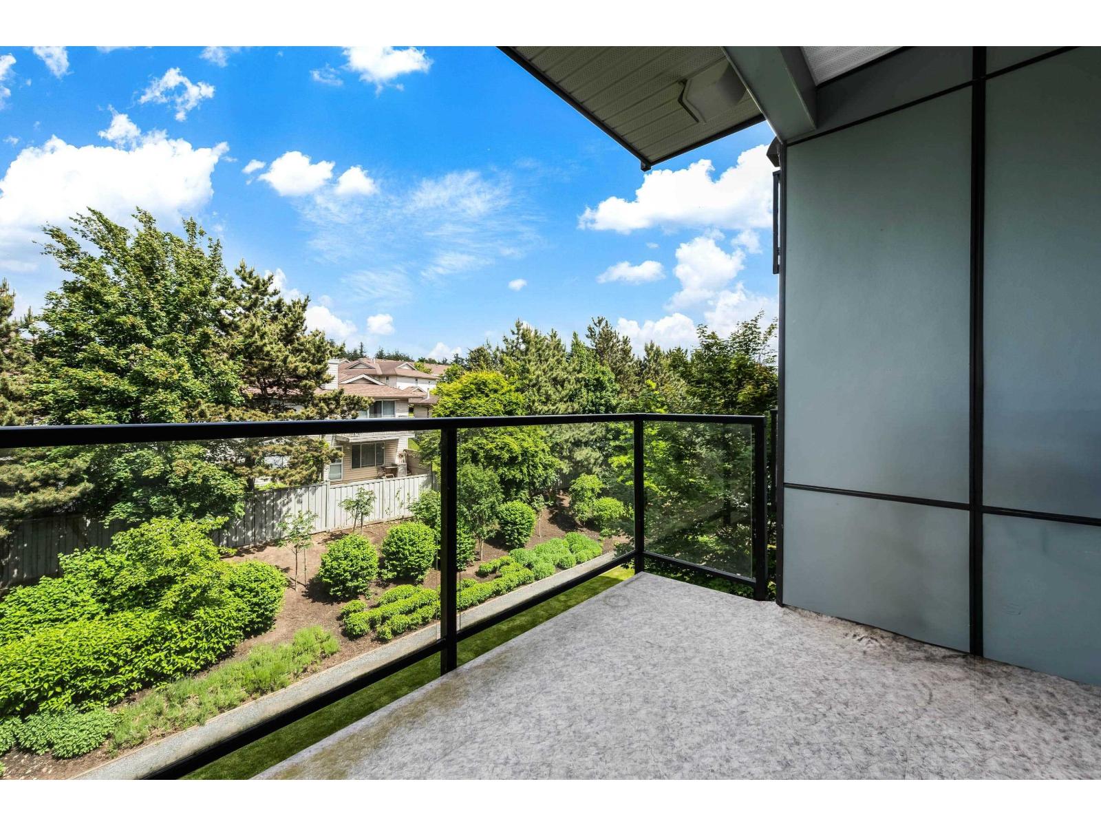 308 1948 NORTH PARALLEL ROAD, Abbotsford