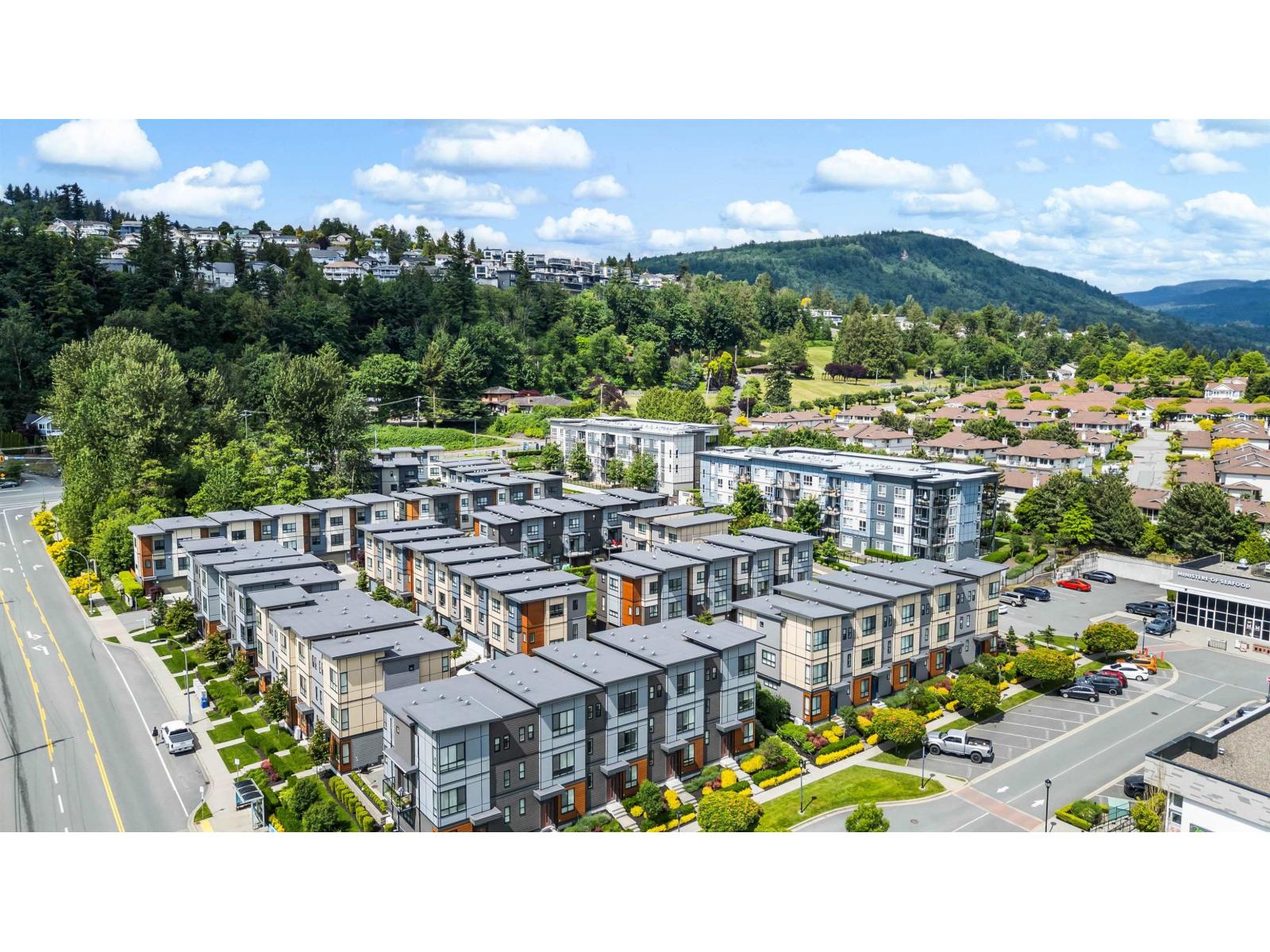 308 1948 NORTH PARALLEL ROAD, Abbotsford