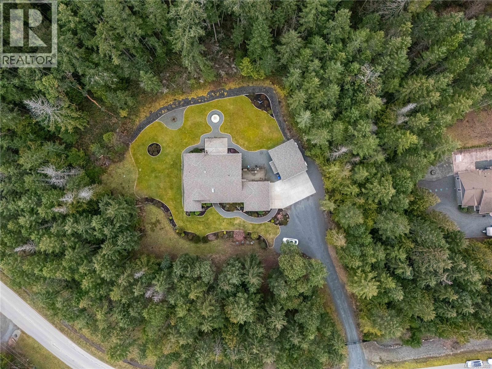700 Wildgreen Way, Parksville