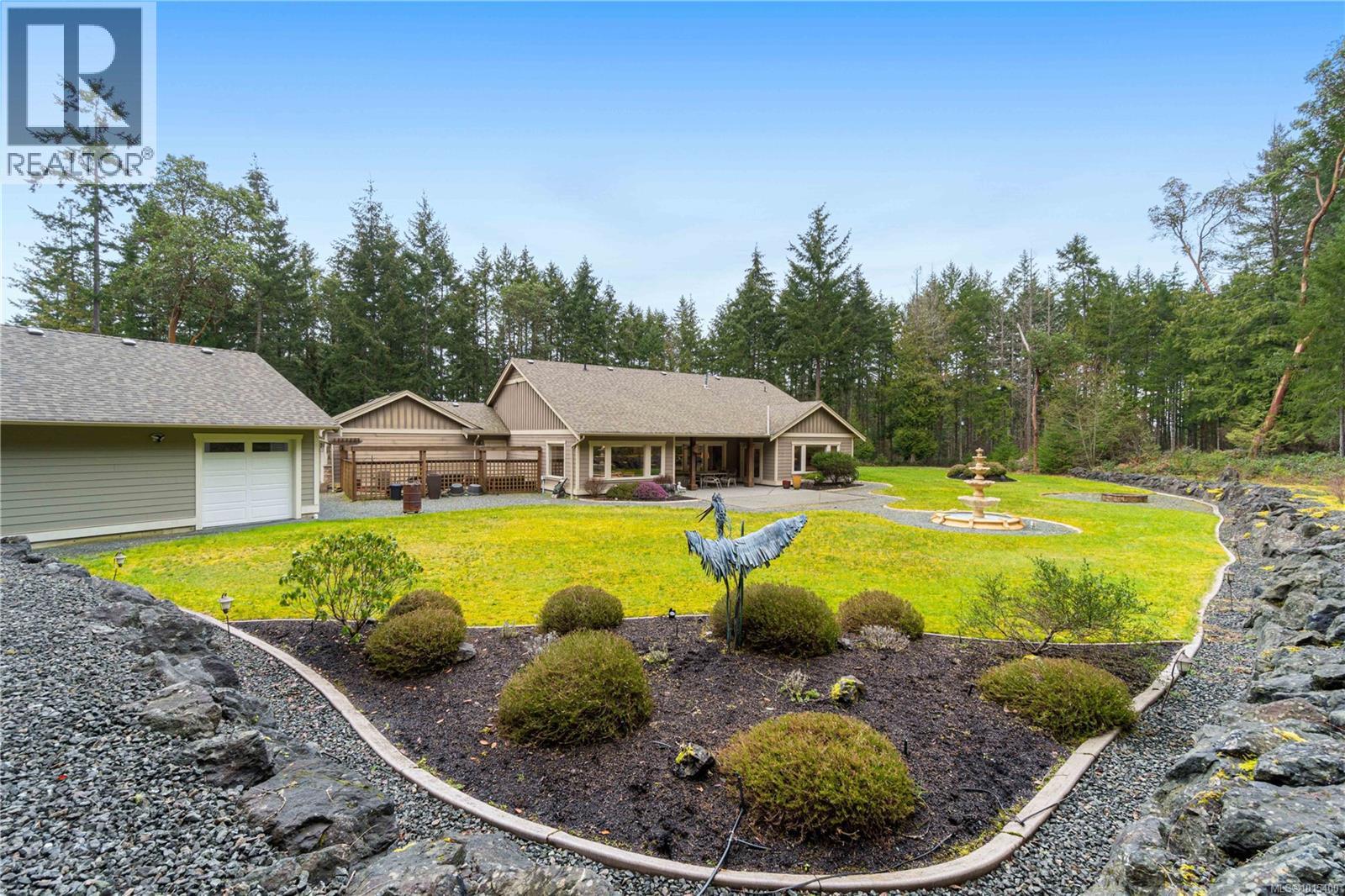 700 Wildgreen Way, Parksville