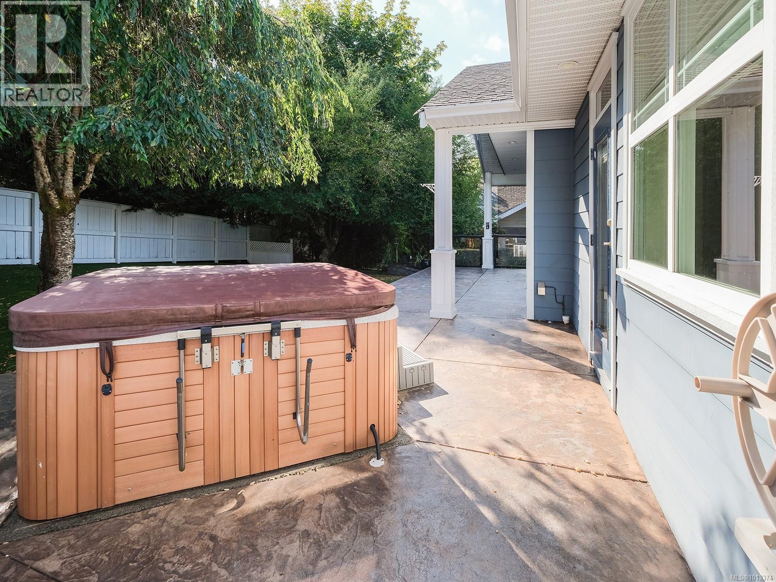 1858 Sterling Ridge Pl, Duncan