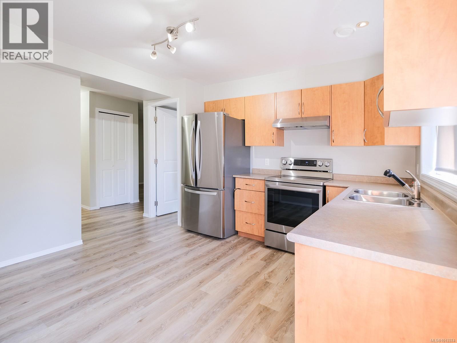 1858 Sterling Ridge Pl, Duncan