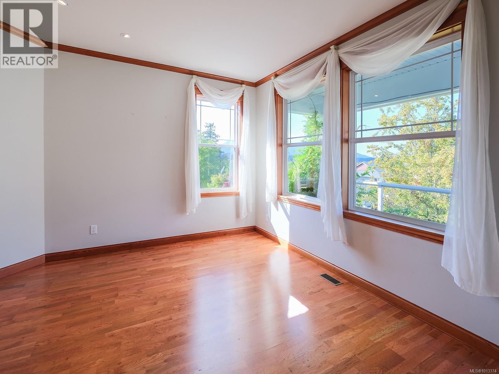 1858 Sterling Ridge Pl, Duncan