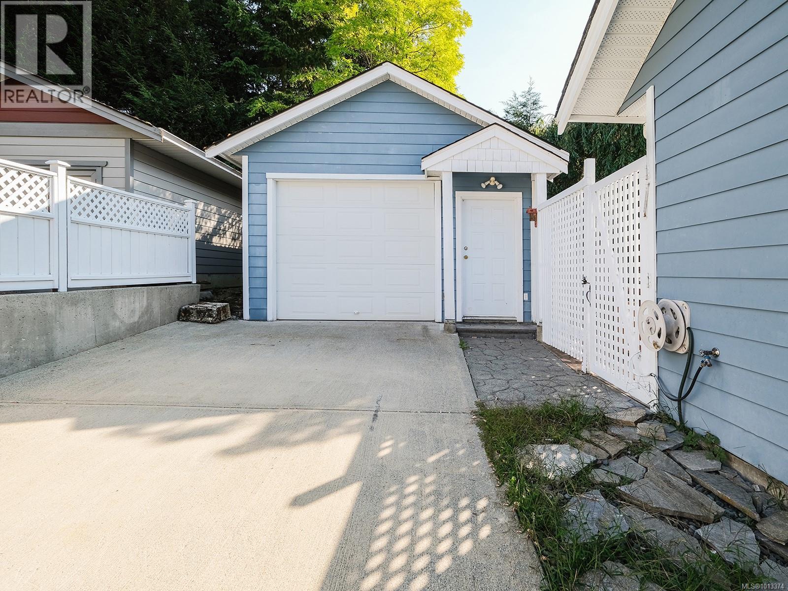 1858 Sterling Ridge Pl, Duncan