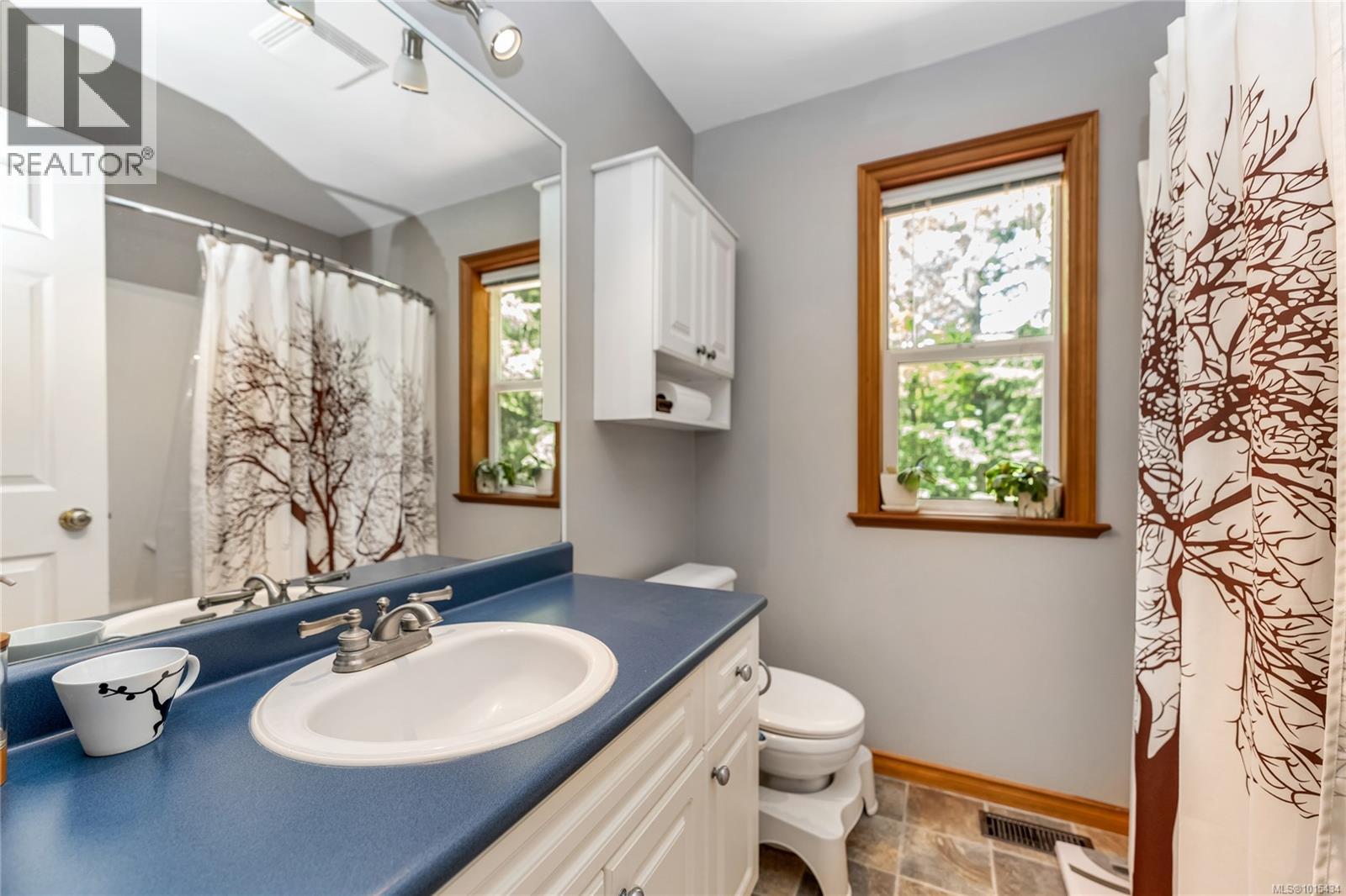  1850 Lakewood Road, Shawnigan Lake