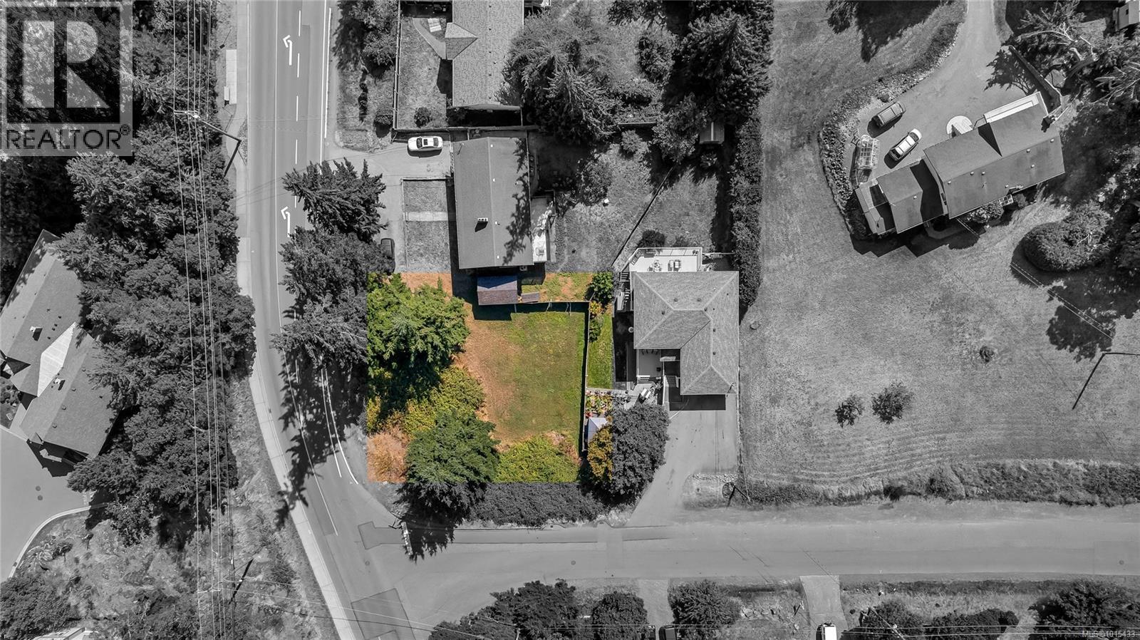 505 Windthrop Rd, Colwood