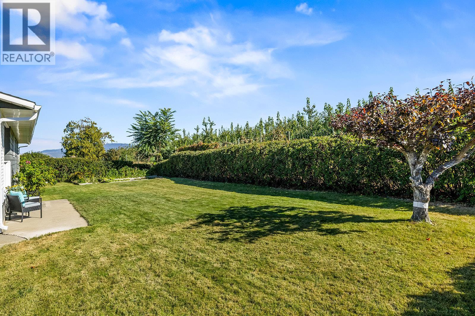 890 McKenzie Road, Kelowna