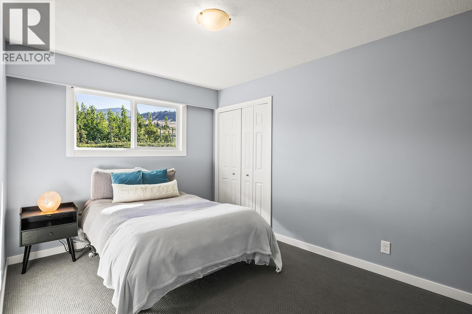 890 McKenzie Road, Kelowna