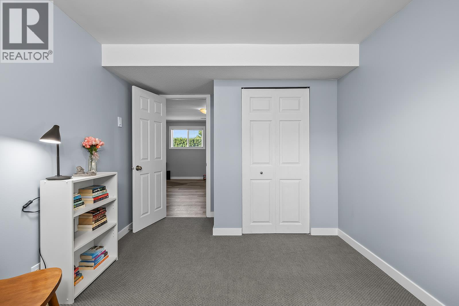 890 McKenzie Road, Kelowna