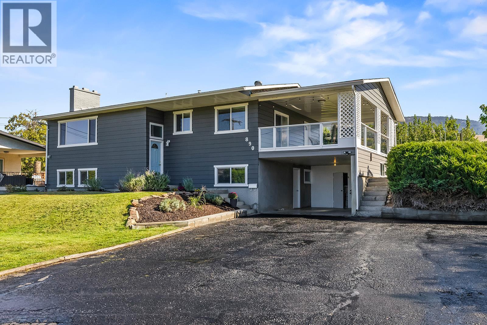 890 McKenzie Road, Kelowna