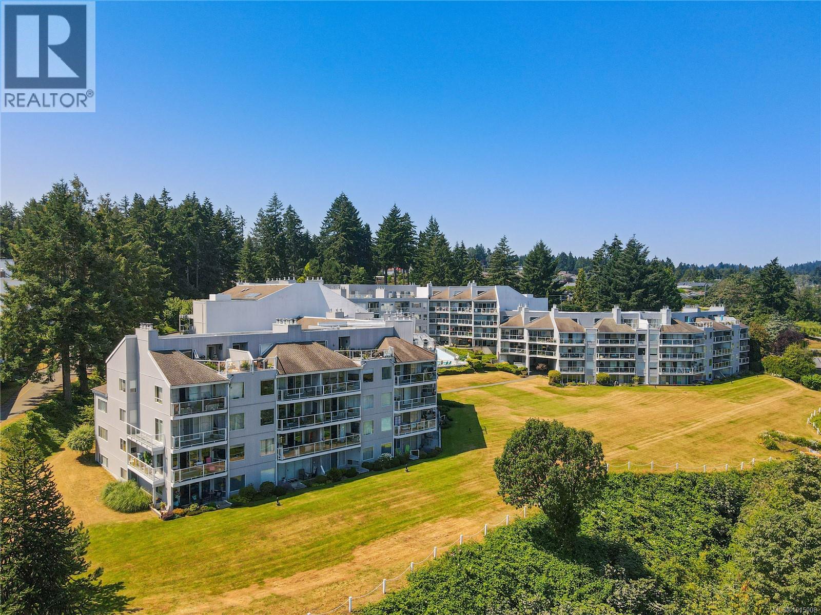 321 2562 Departure Bay Rd, Nanaimo