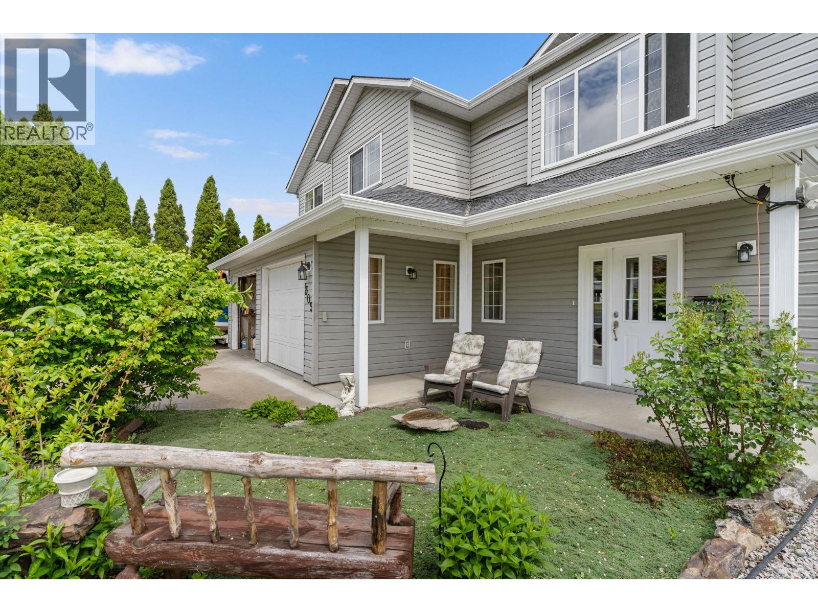  305 Snowsell Street North, Kelowna