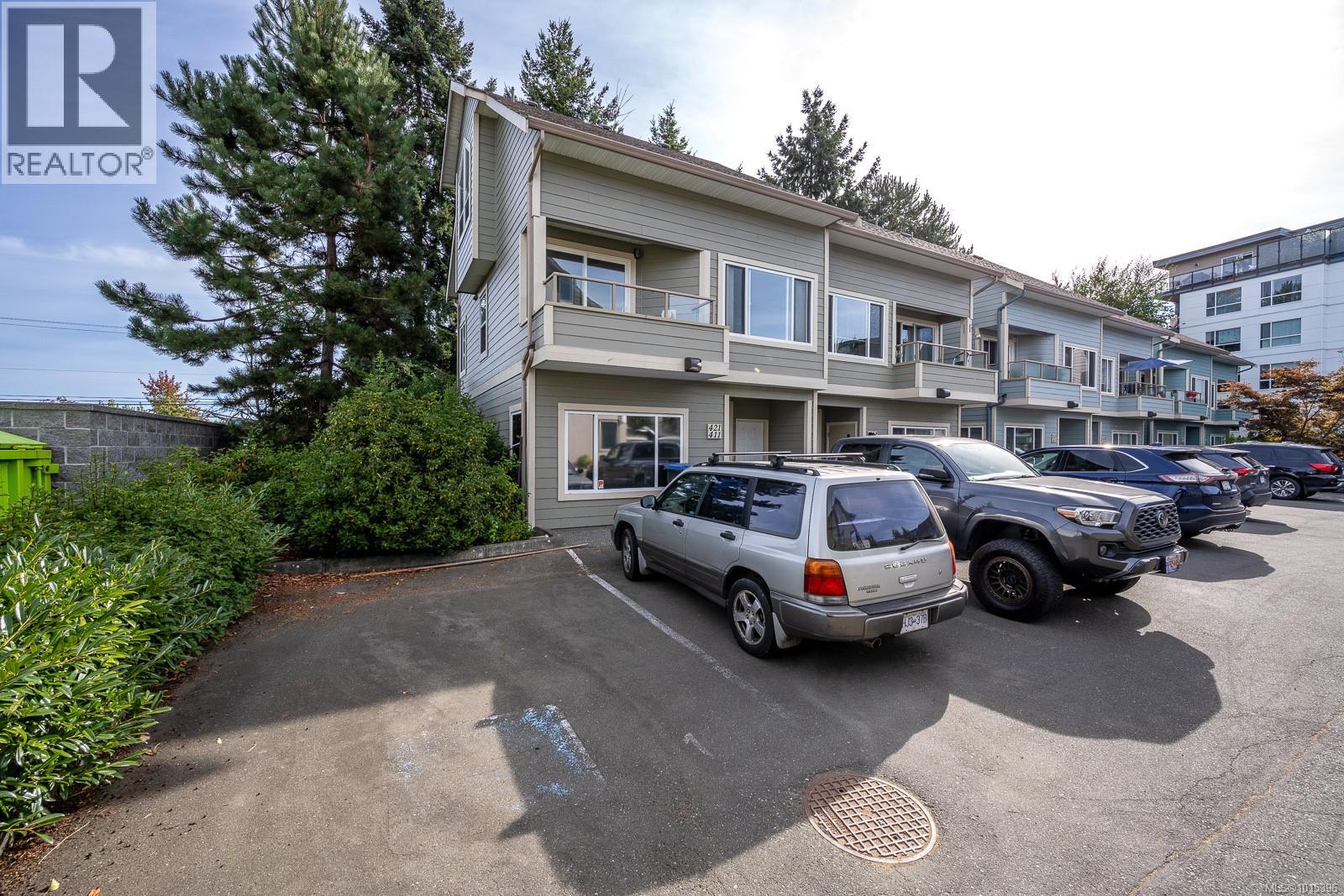 411/421 3030 Kilpatrick Ave, Courtenay
