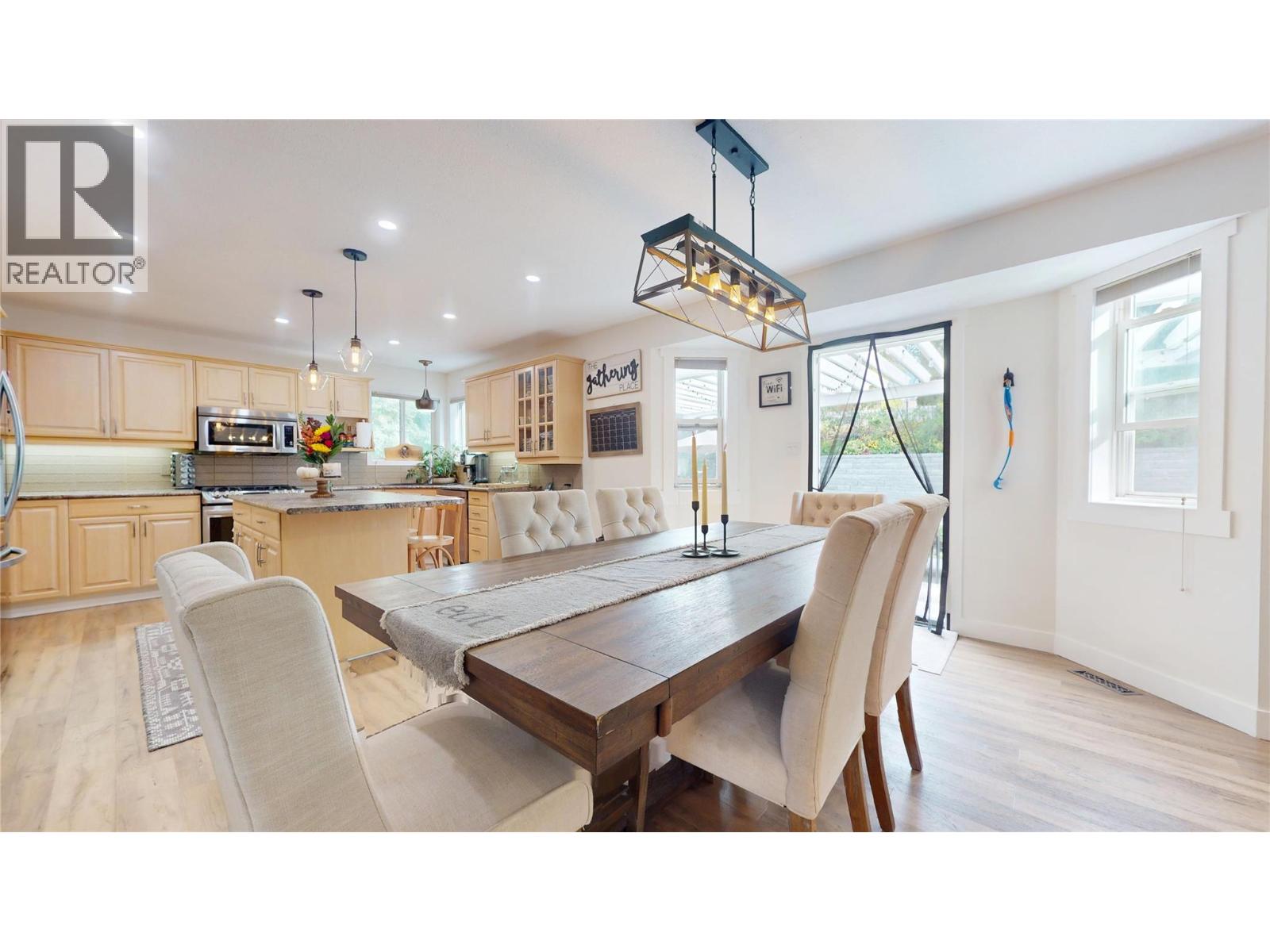 1646 MT PYRAMID Crescent, Cranbrook