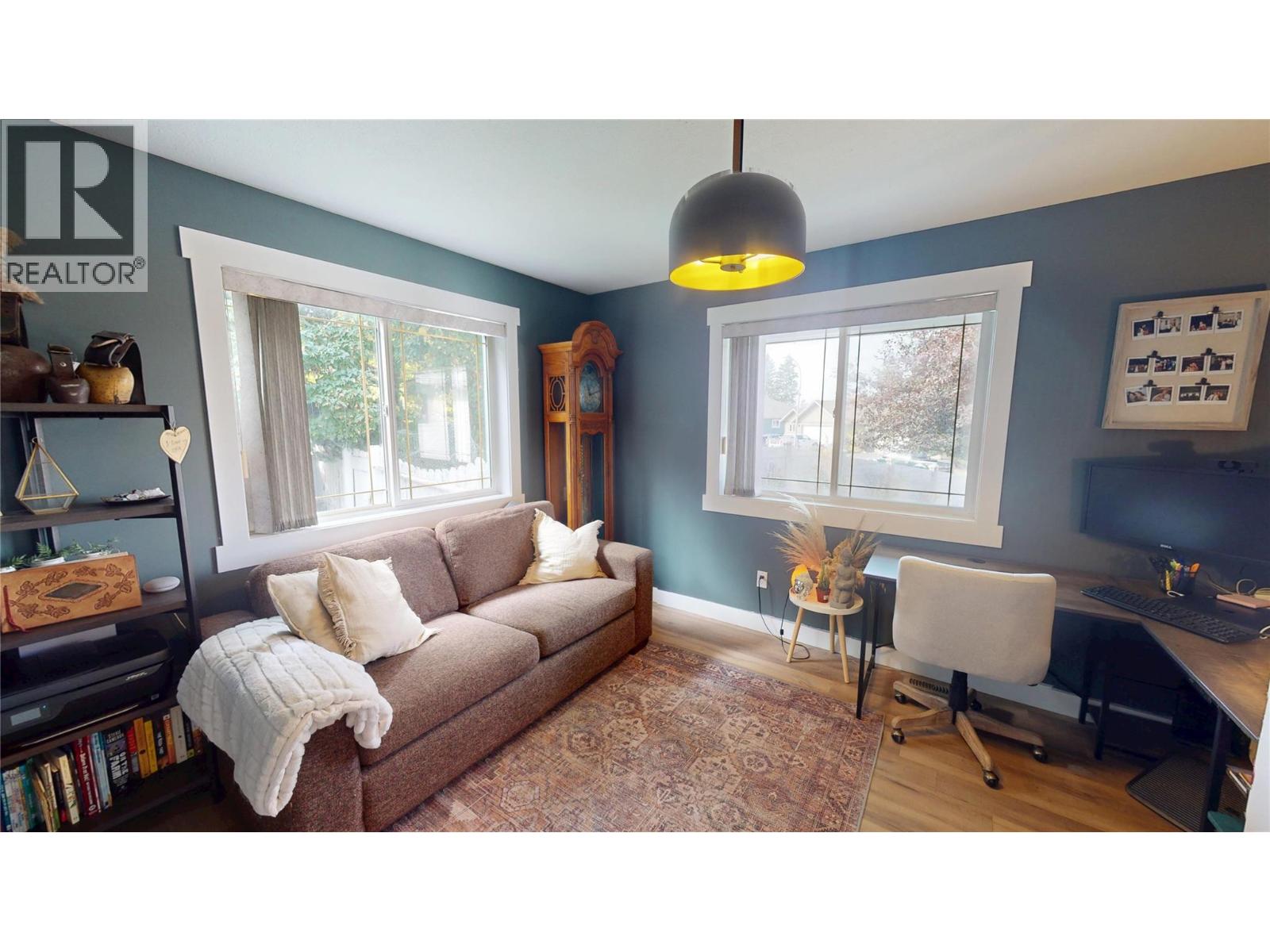 1646 MT PYRAMID Crescent, Cranbrook