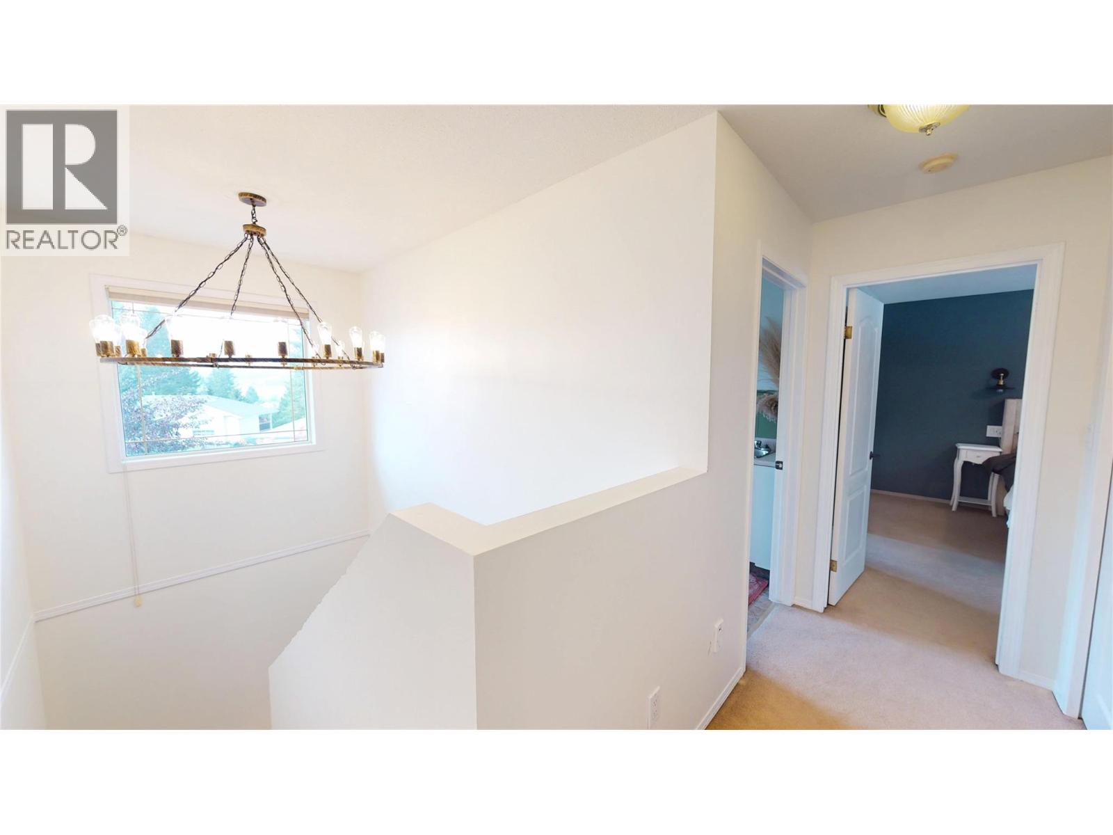1646 MT PYRAMID Crescent, Cranbrook