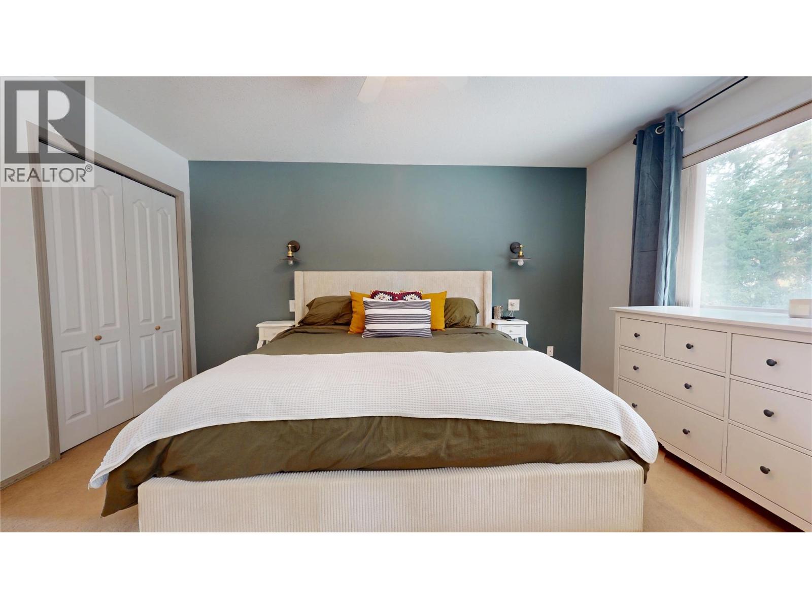 1646 MT PYRAMID Crescent, Cranbrook