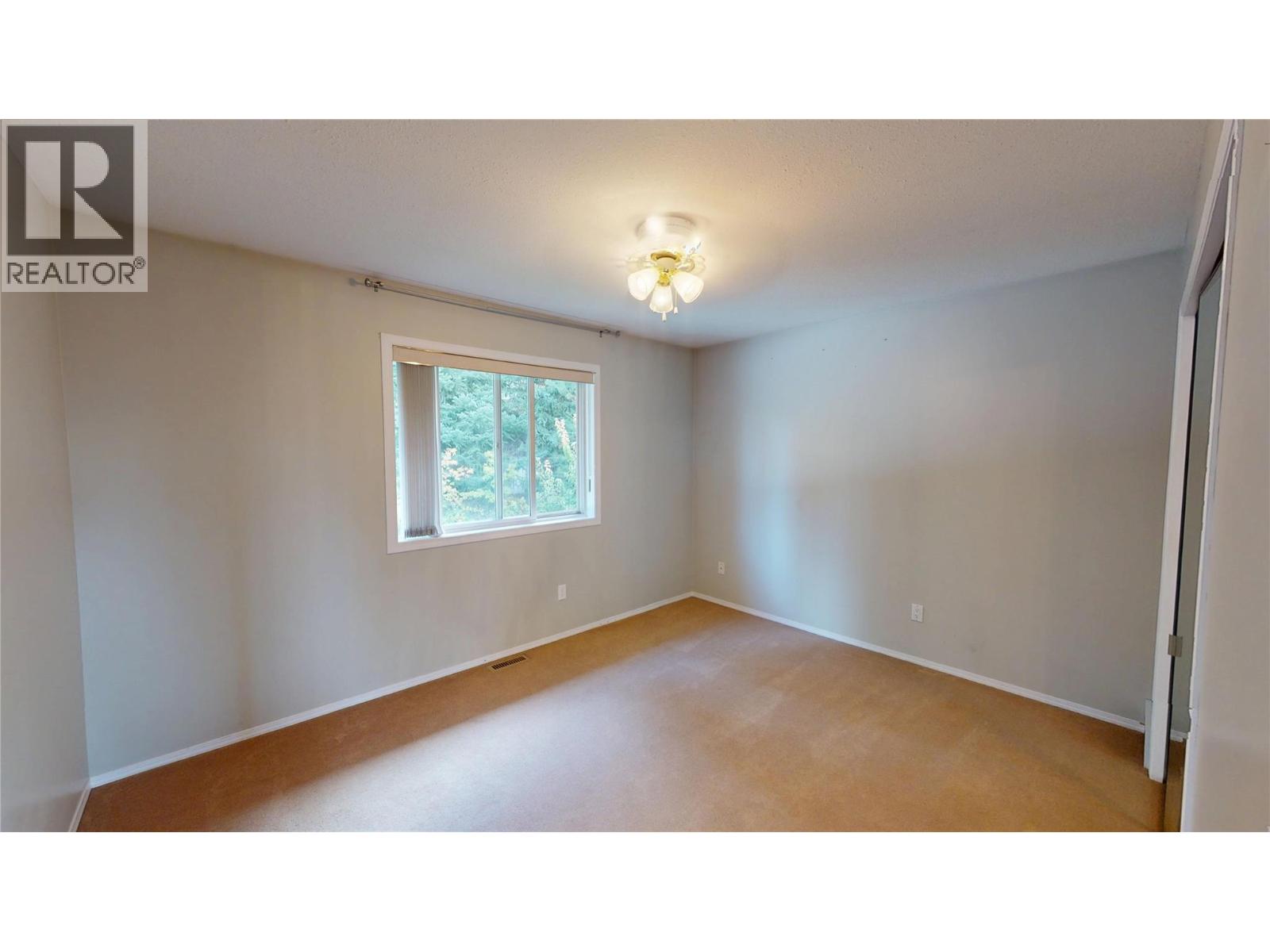 1646 MT PYRAMID Crescent, Cranbrook