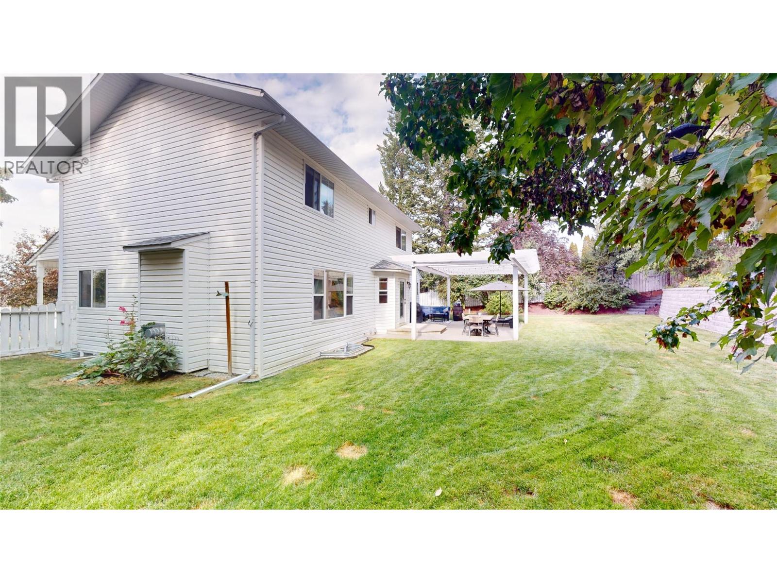 1646 MT PYRAMID Crescent, Cranbrook