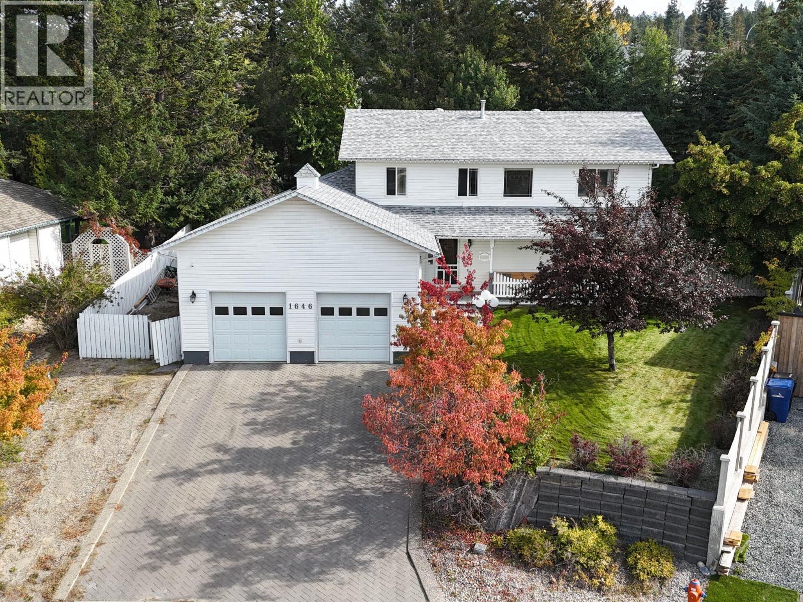 1646 MT PYRAMID Crescent, Cranbrook