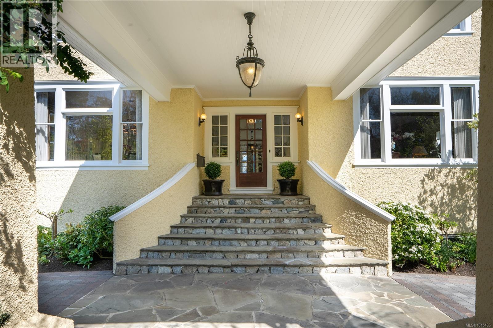  2970 Rutland Road, Oak Bay