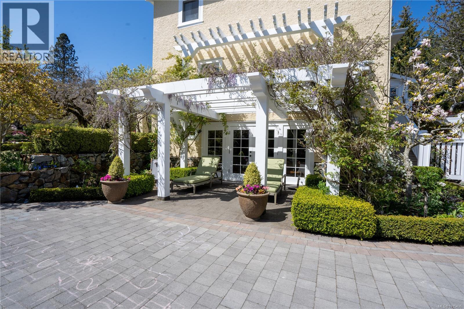  2970 Rutland Road, Oak Bay
