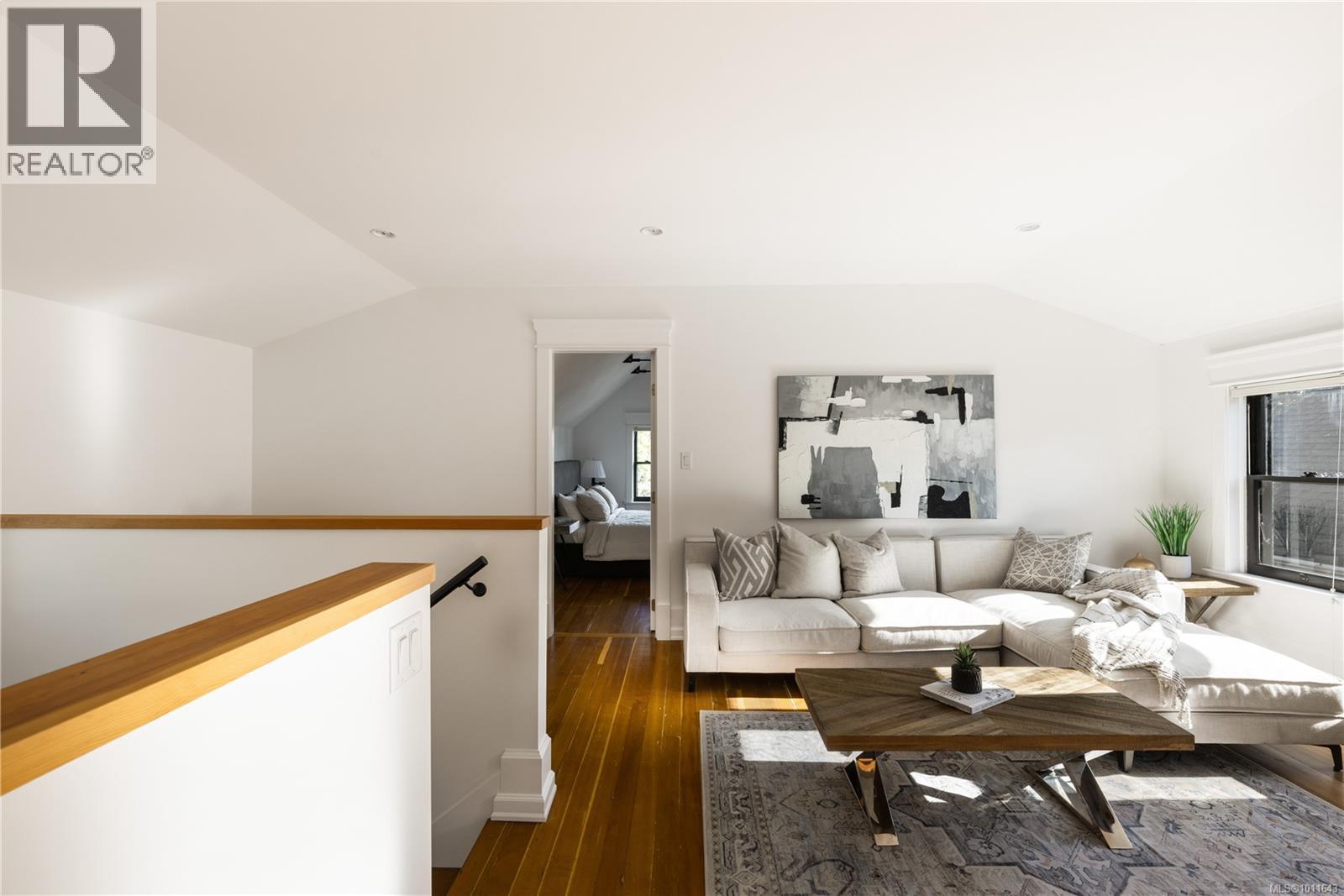  222 Dallas Road, Victoria