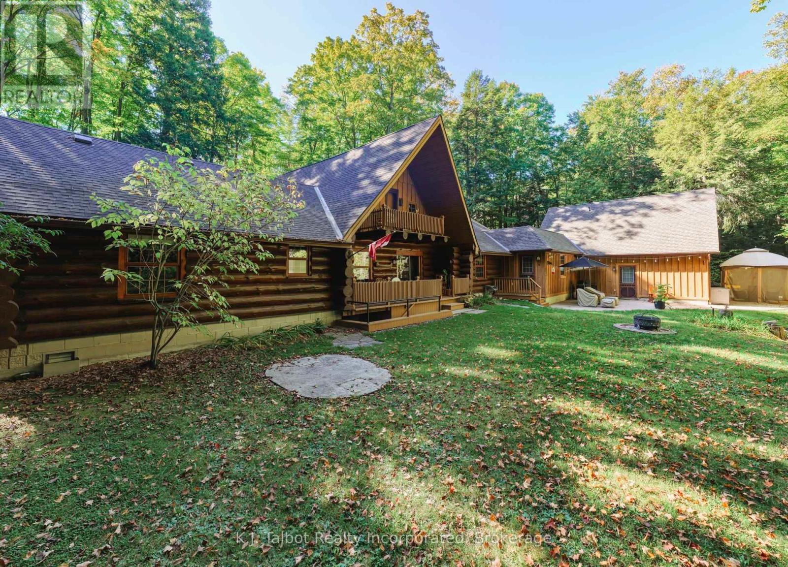 35576B BAYFIELD RIVER ROAD, R.R. #2 ROAD E - 46