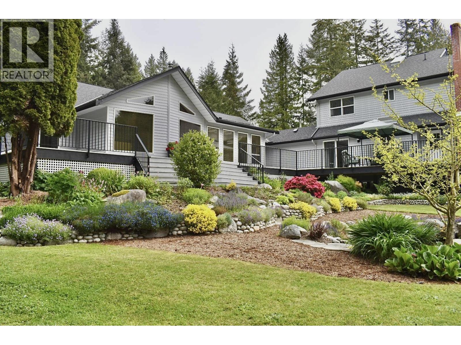 1499 HANBURY ROAD, Roberts Creek