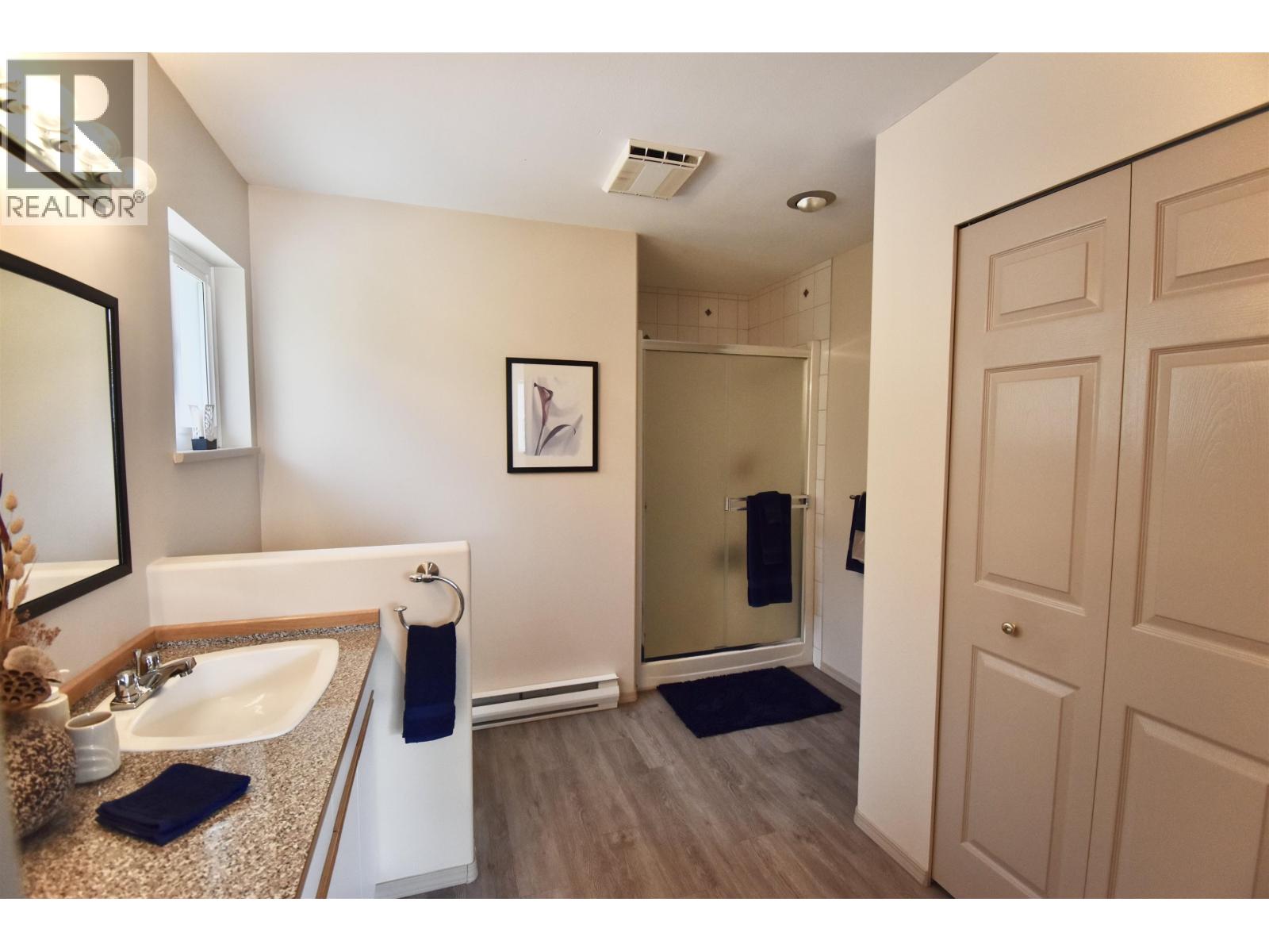 1499 HANBURY ROAD, Roberts Creek