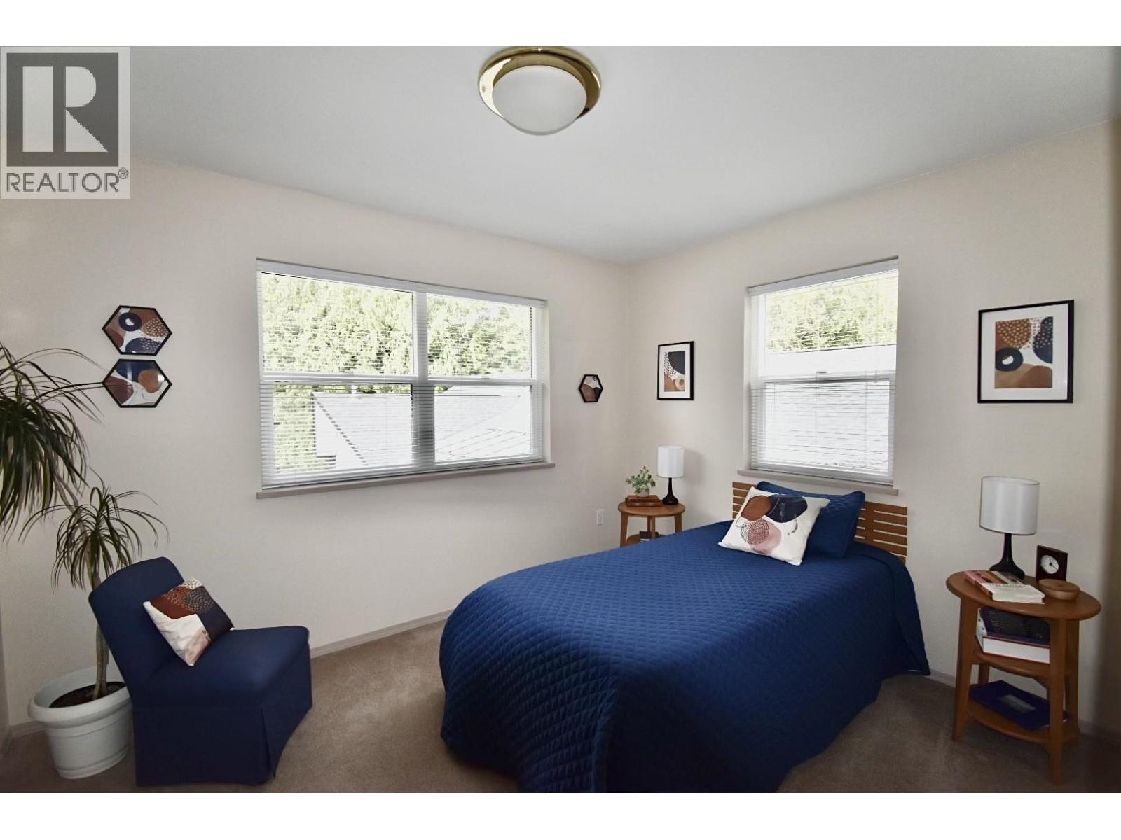 1499 HANBURY ROAD, Roberts Creek