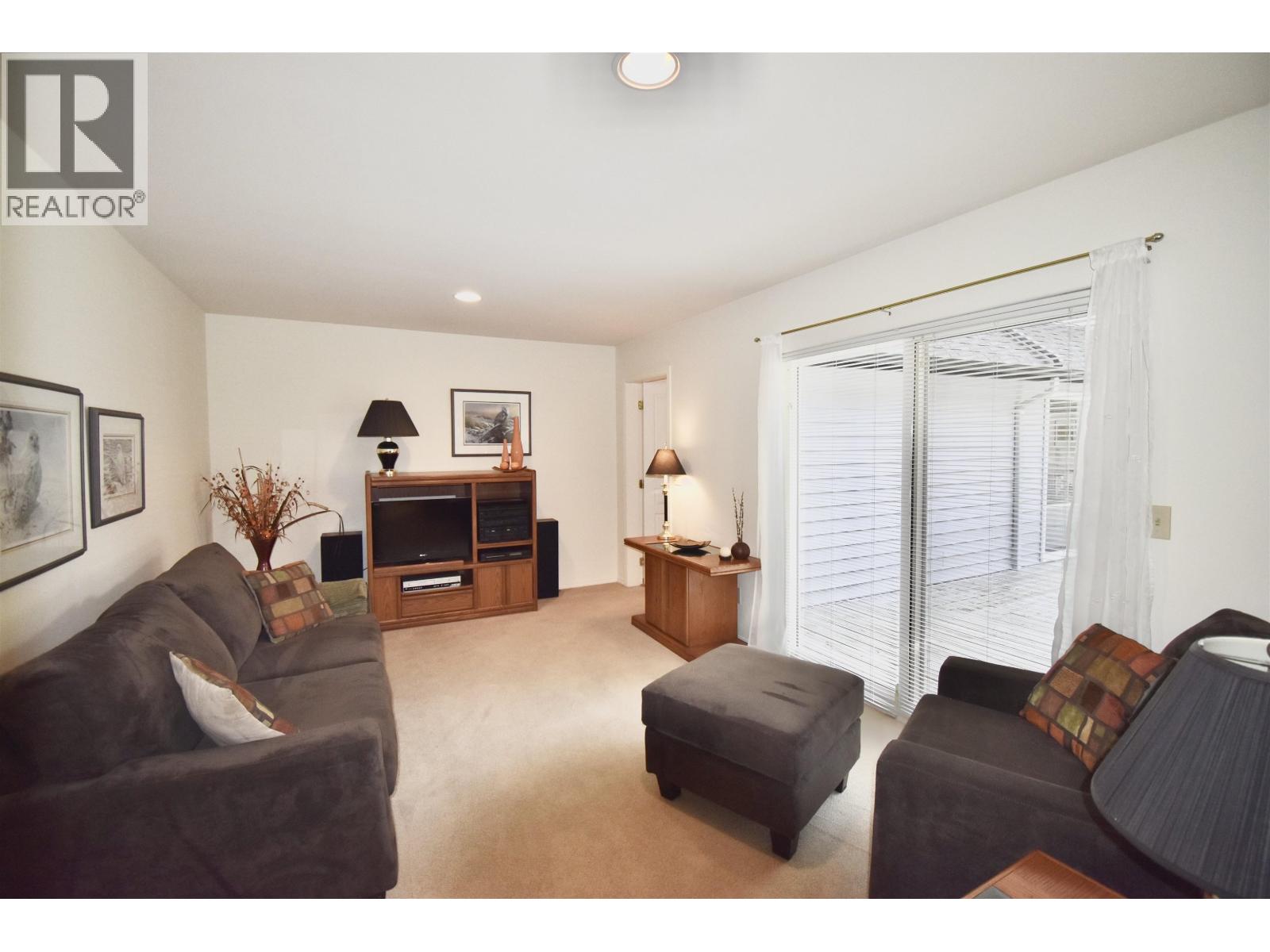 1499 HANBURY ROAD, Roberts Creek