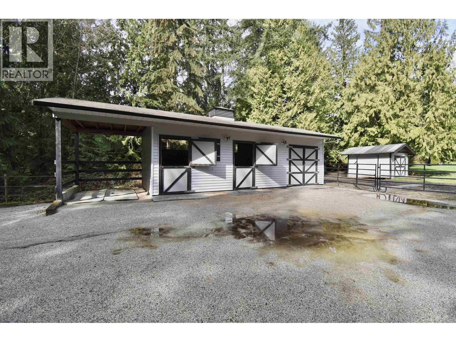 1499 HANBURY ROAD, Roberts Creek