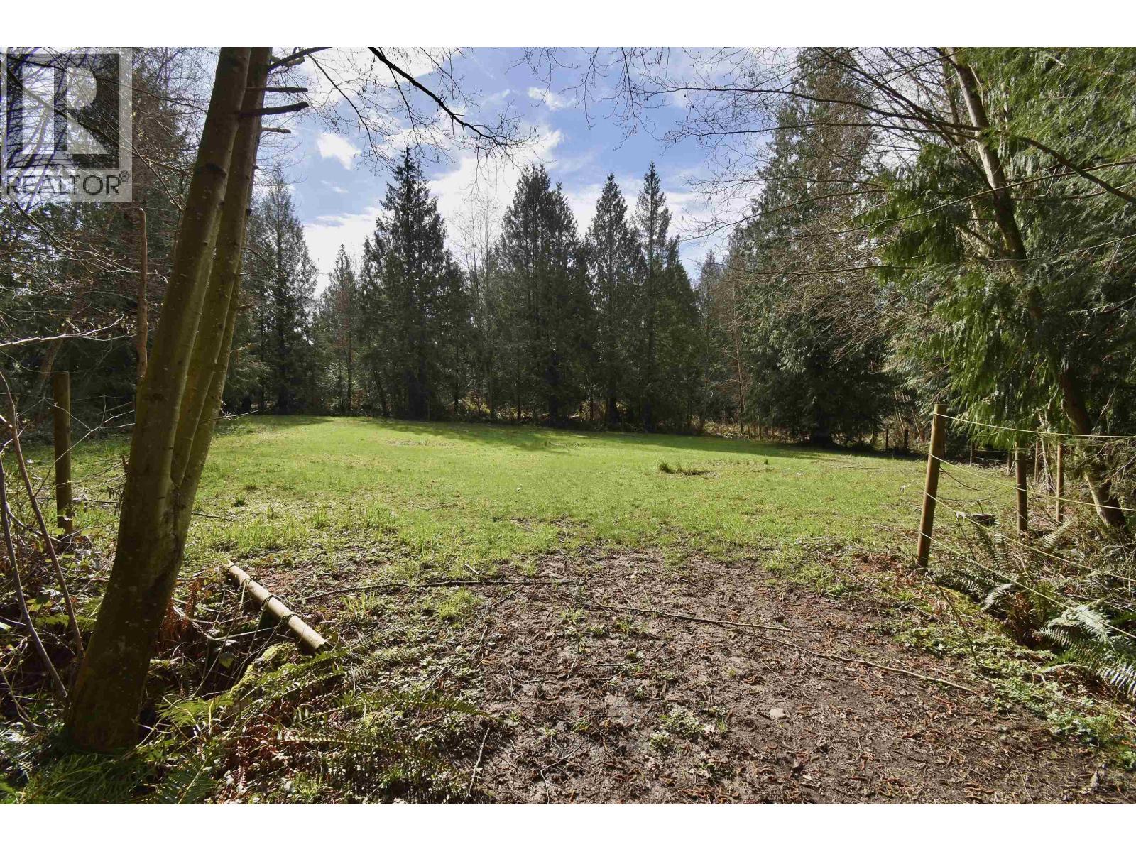 1499 HANBURY ROAD, Roberts Creek