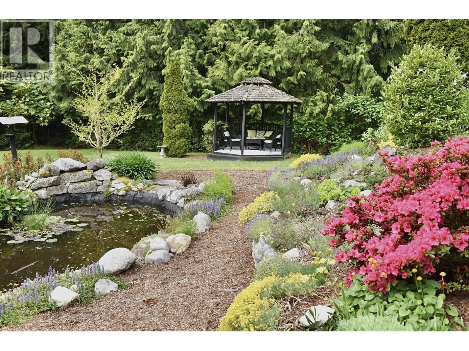 1499 HANBURY ROAD, Roberts Creek