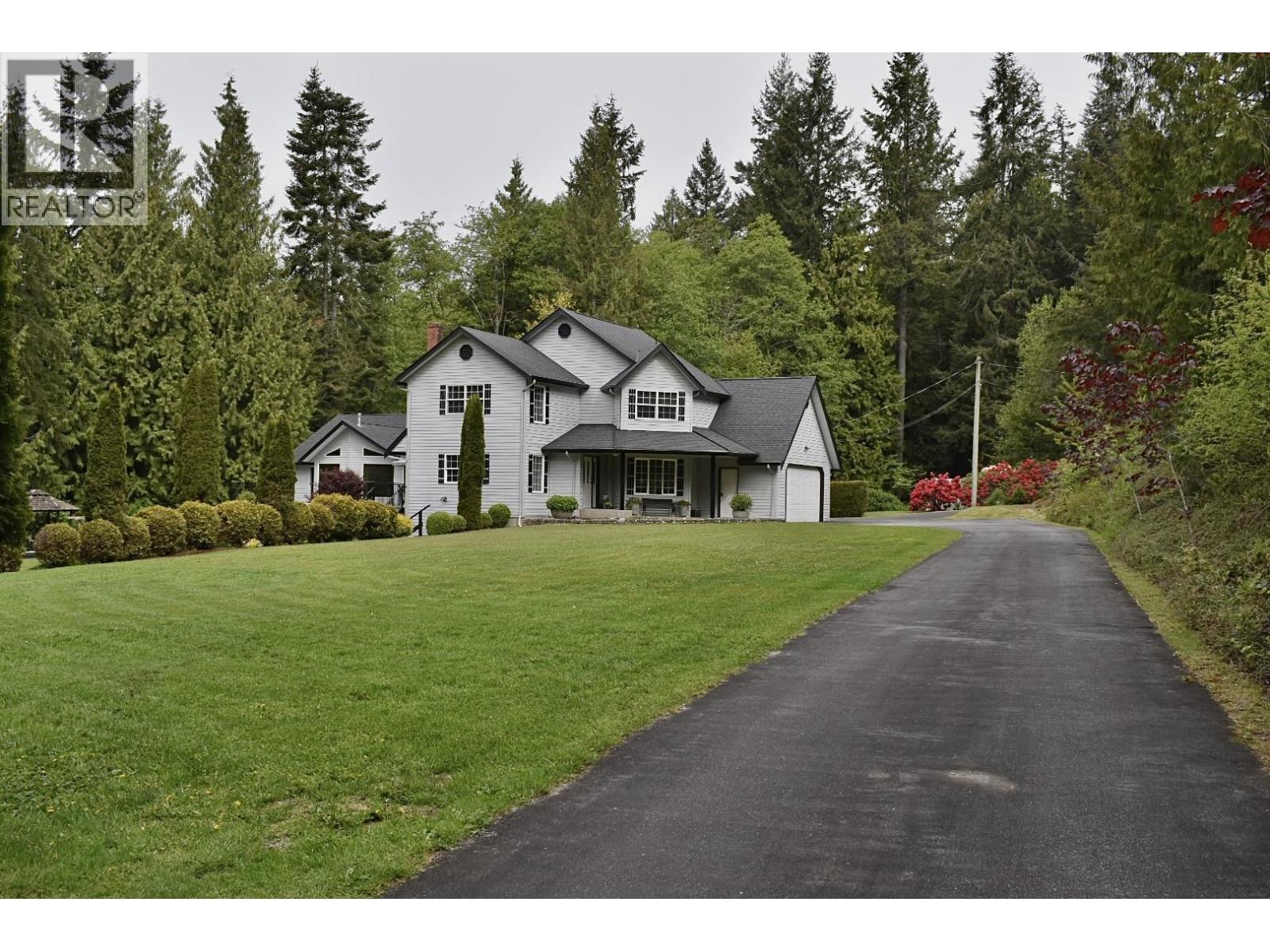 1499 HANBURY ROAD, Roberts Creek