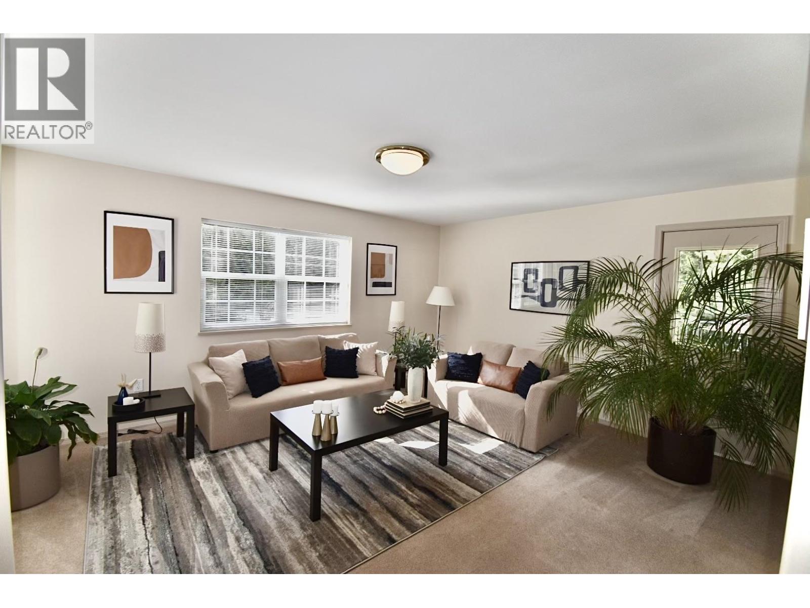 1499 HANBURY ROAD, Roberts Creek