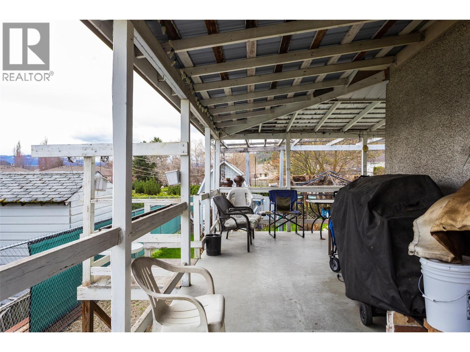  1911 Cross Road, Kelowna