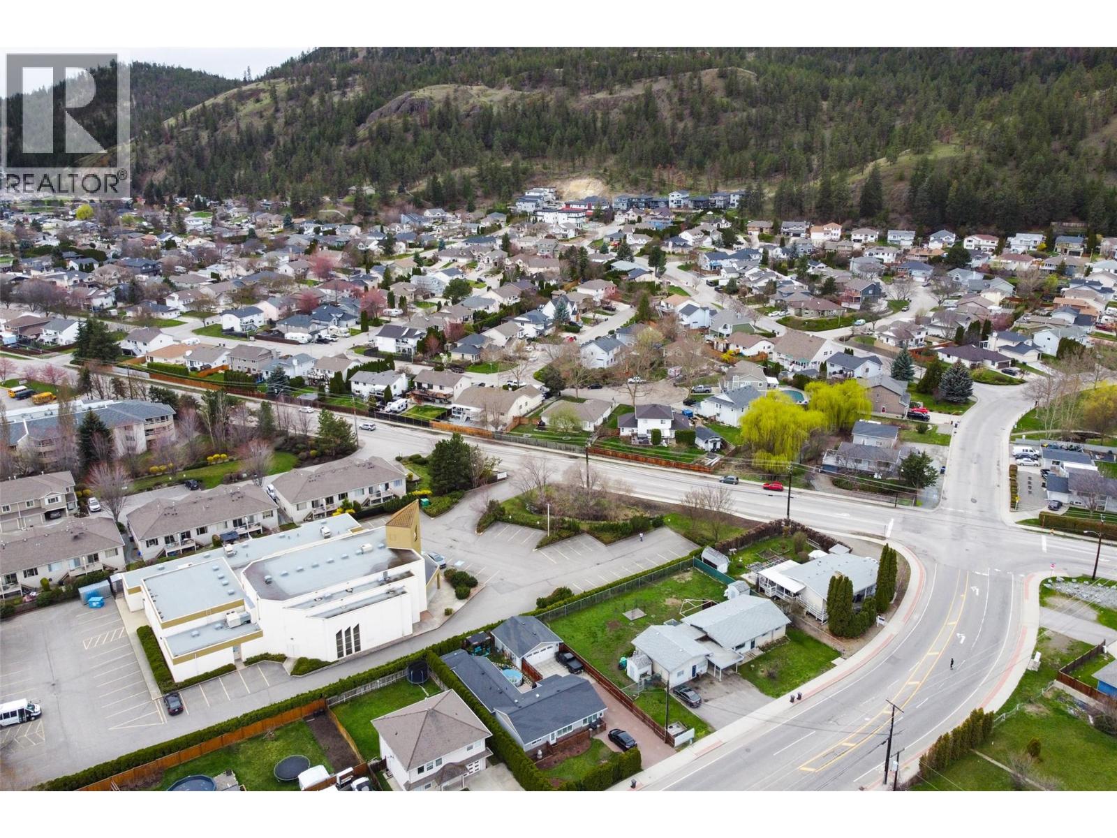  1911 Cross Road, Kelowna