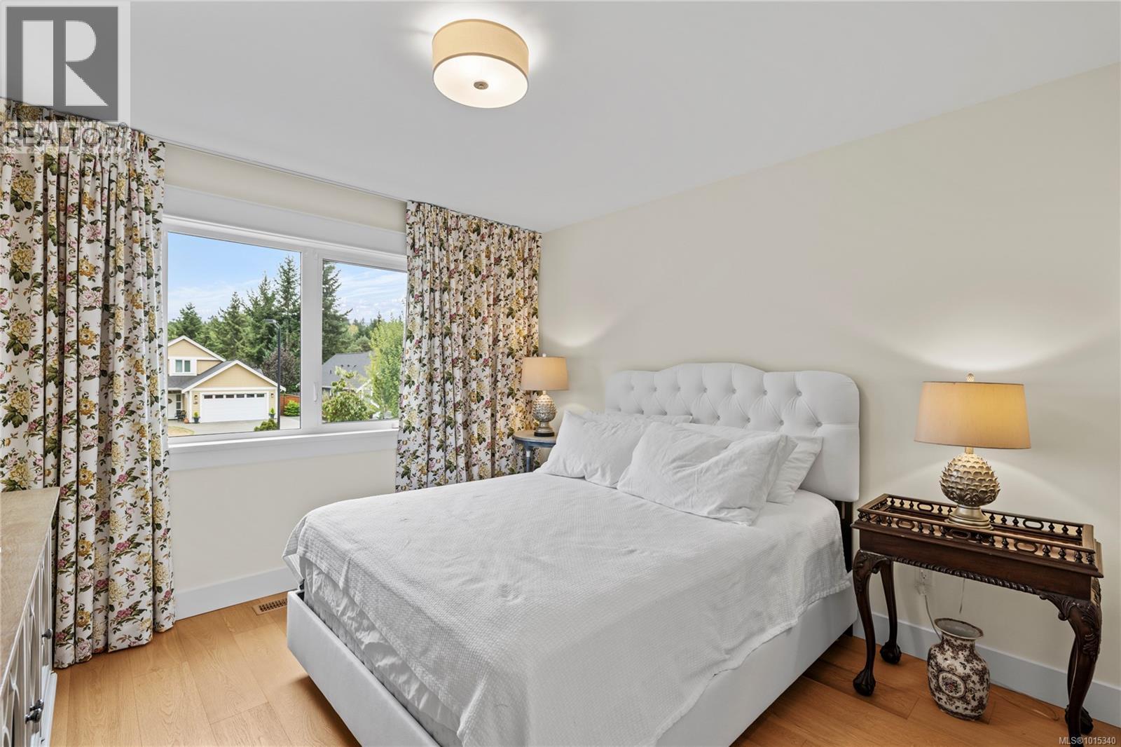 1353 Parkhurst Pl, Parksville
