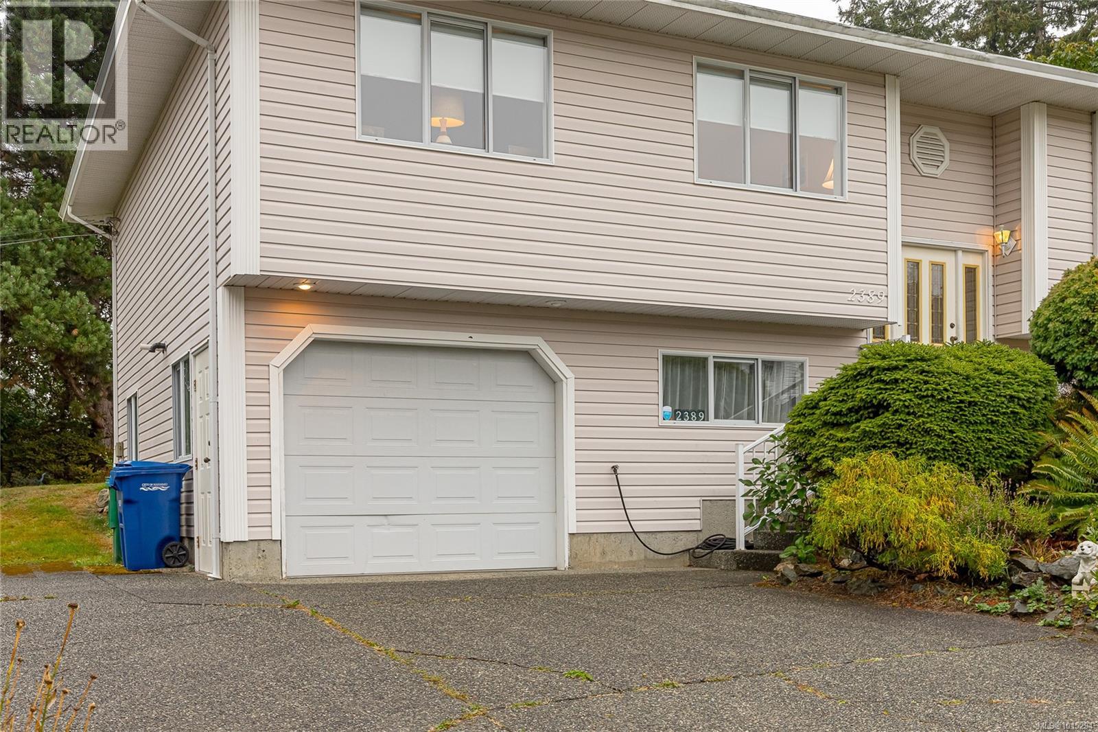 2389 Westhill Pl, Nanaimo