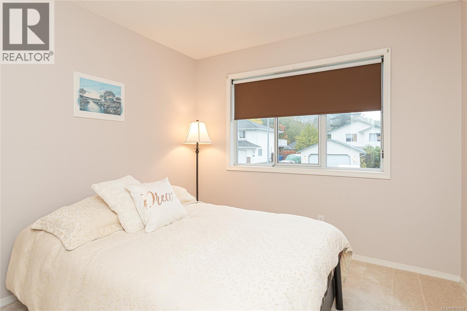 2389 Westhill Pl, Nanaimo